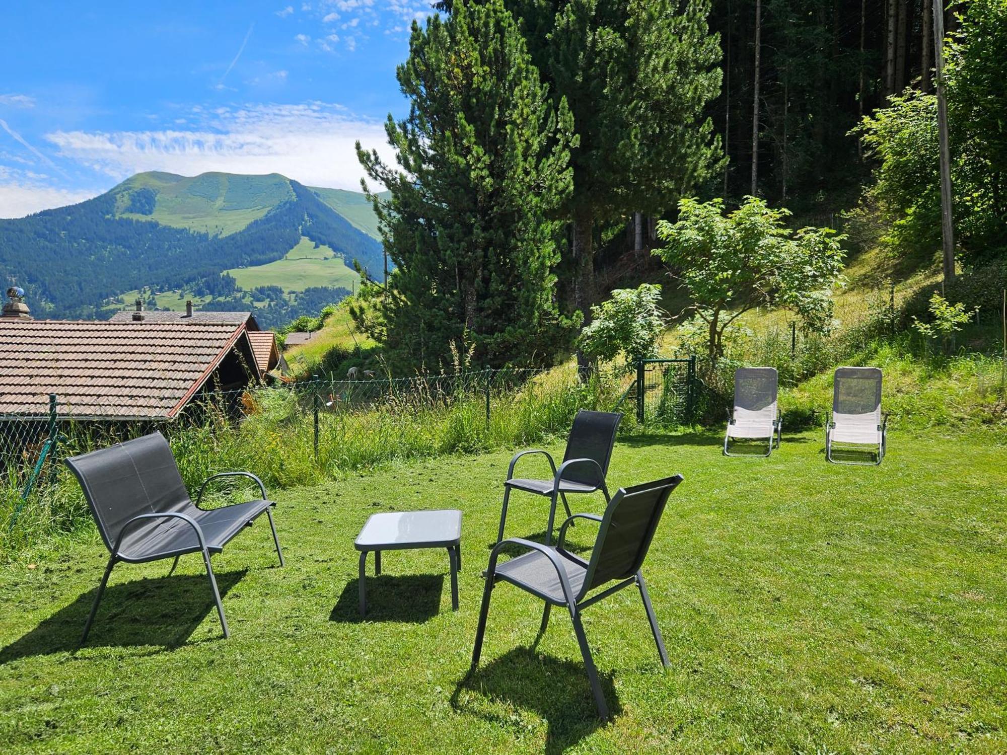 Sweet & Cosy Chalet In The Heart Of The Swiss Alps Troistorrents Exteriör bild