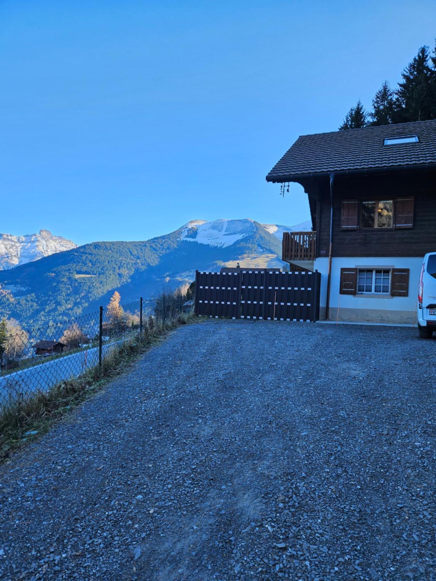 Sweet & Cosy Chalet In The Heart Of The Swiss Alps Troistorrents Exteriör bild
